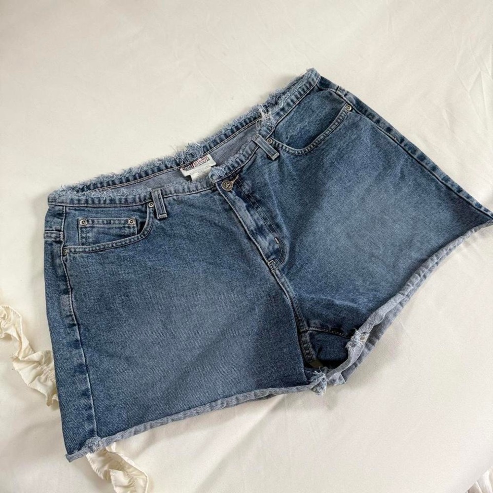 denim shorts  y2k faded glory frayed denim shorts‎ size 16w